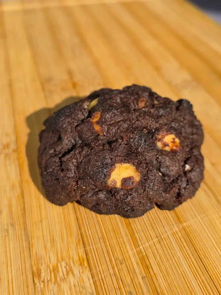 Sugar-Free NY-Style Chocolate Chocolate Chip Cookies